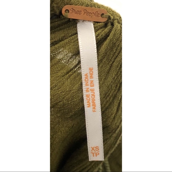 Free people halter top open back green embroidered - Picture 6 of 6